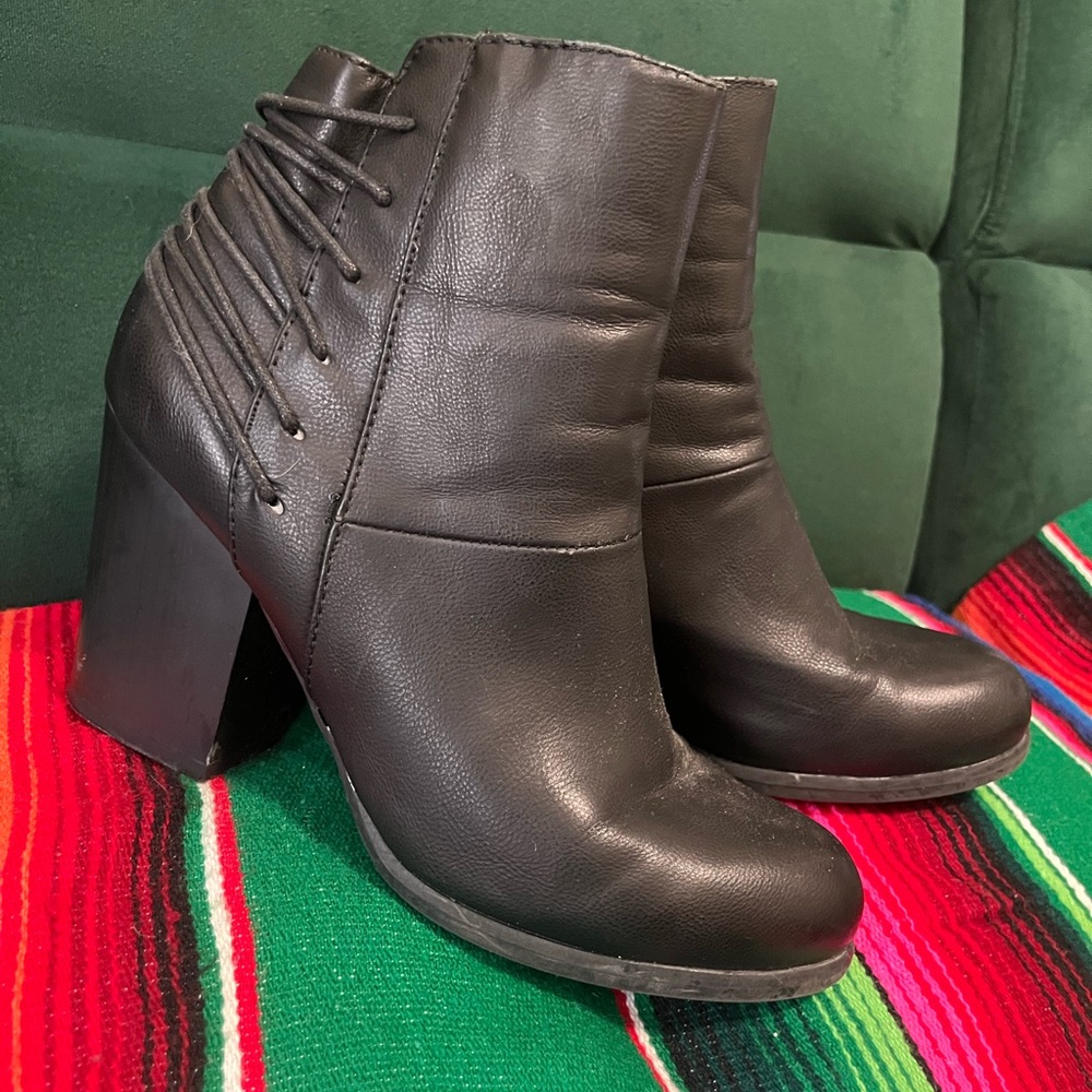 Rouge! Vegan Leather Heeled Boots
